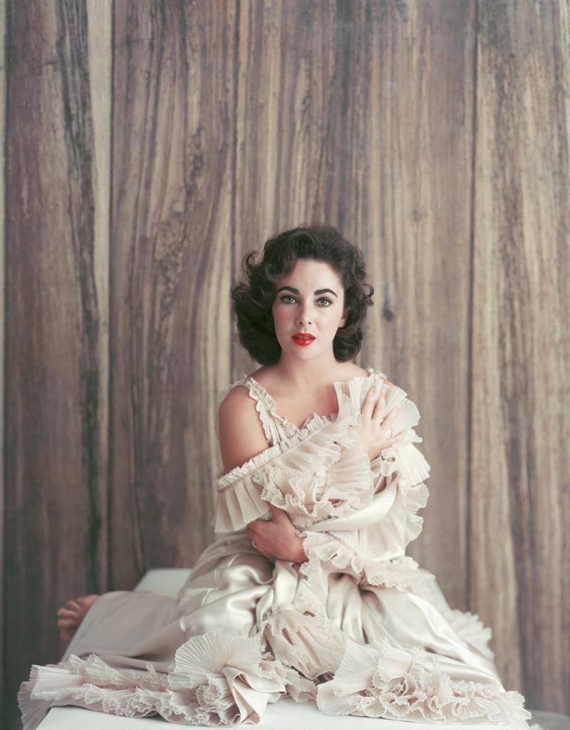 Mark Shaw Mark Shaw ELIZABETH TAYLOR IN FRILLS WITH HAND ON SHOULDER 1956