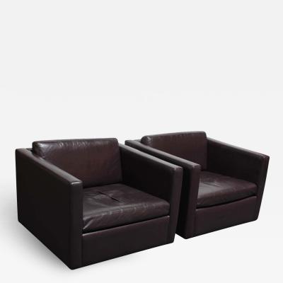  Knoll Pair of Vintage Leather Cube Chairs by Charles Pfister for Knoll