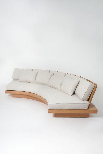  San Romano round oak sofa Barracuda Edition 