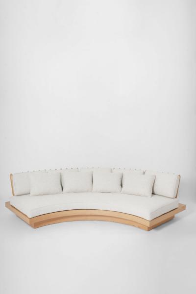  San Romano round oak sofa Barracuda Edition 