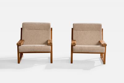  Vagn Fuglsang Vagn Fuglsang Lounge Chairs with Pine and Fabric Denmark 1970s