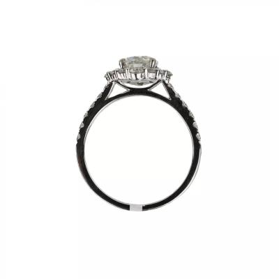18 Carat White Gold And Diamond Ring
