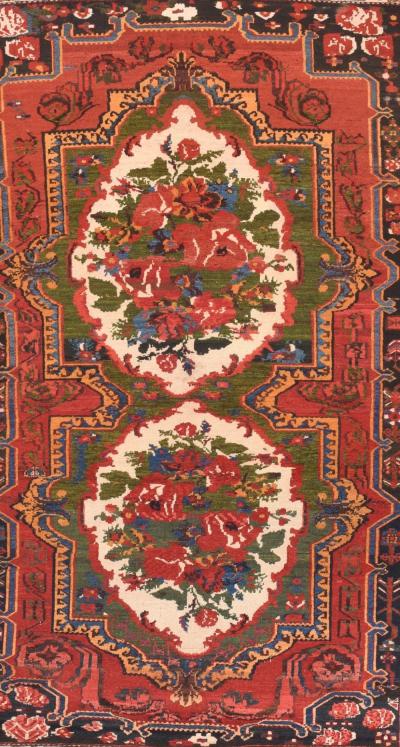 Antique Bakhtiari Rug 5 5 x 8 7 