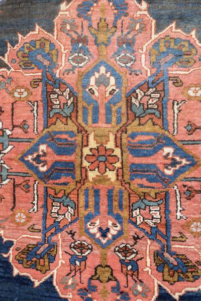 Antique Bakshayesh Rug 4 5 x 6 4 