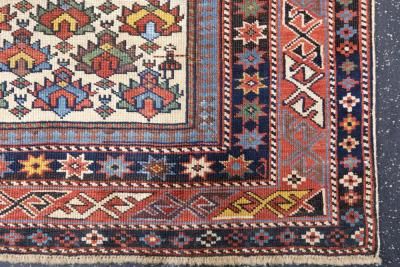 Antique Daghestan Rug 3 11 x 4 9 