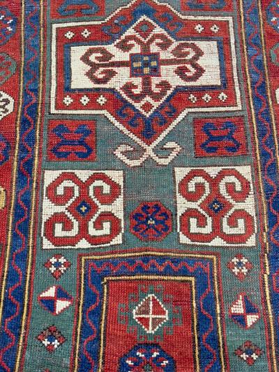 Antique Fakhralou Kazak Rug 311 x 5 x 11 