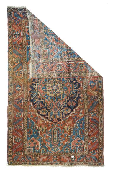 Antique Heriz Rug 61 x 102
