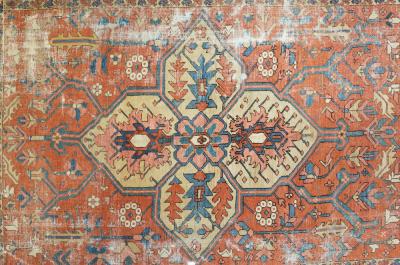 Antique Heriz Rug 86 x 113