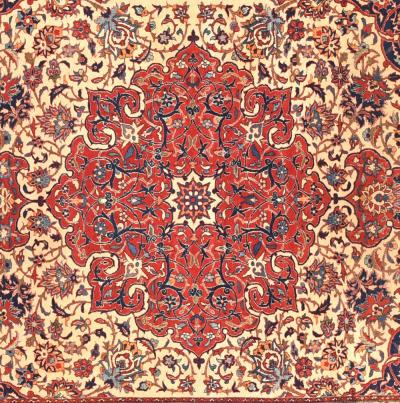 Antique Isfahan Rug 4 8 x 7 2 