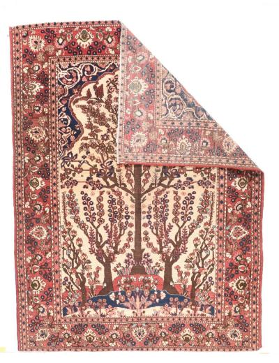 Antique Isfahan Rug 4 9 x 6 4 