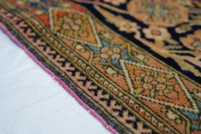 Antique Mohtasham Kashan Rug 4 6 x 6 6 