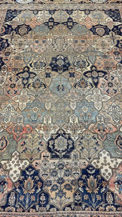 Antique Mohtasham Kashan Rug 84 x 113 