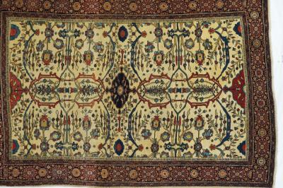 Antique Persian Farahan Sarouk Rug 4 4 x 6 6 