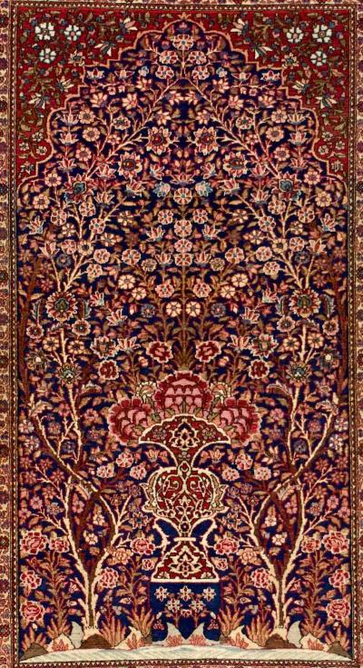 Antique Persian Isfahan One of Pair Rug 4 5 x 6 8 