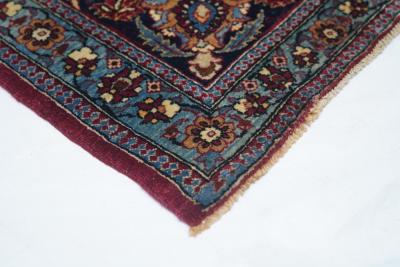 Antique Persian Isfahan Rug 4 4 x 7 2 