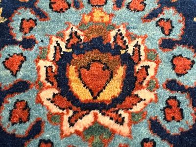 Antique Persian Kashan Rug 5 x 0 x 9 x 0 