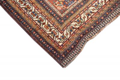 Antique Persian Qashqai Rug 5 10 x 8 2 
