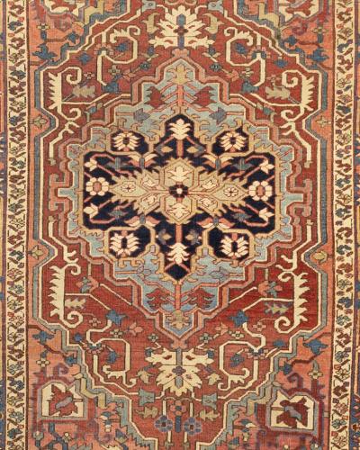 Antique Persian Serapi Rug 52 x 69 