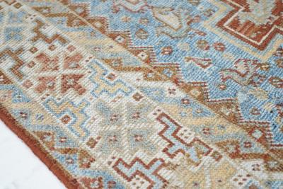 Antique Persian Shiraz Rug 31 x 49