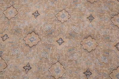 Antique Persian Tabriz Rug 70 x 1010 