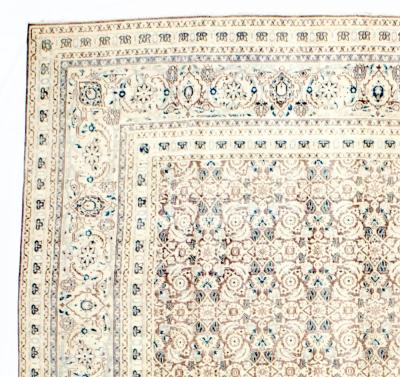 Antique Persian Tabriz Rug 79 x 9 x 4 