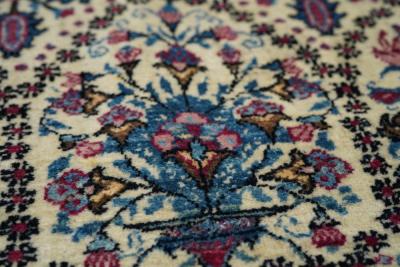 Antique Persian Tehran Rug 4 3 x 6 9 