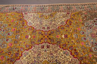 Antique Persian Tehran Rug 73 x 910
