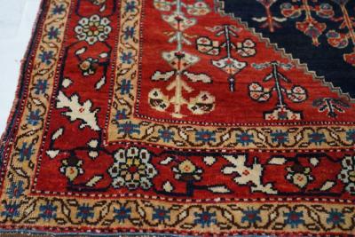 Antique Qashqai Rug 3 10 x 5 0 