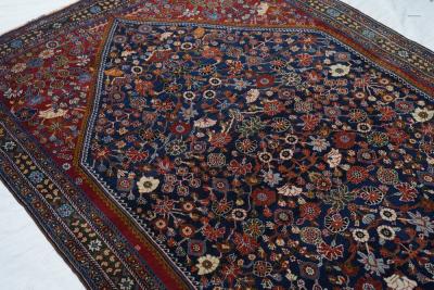 Antique Qashqai Rug 5 9 x 7 6 
