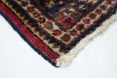 Antique Sarouk Rug 2 6 x 6 3 