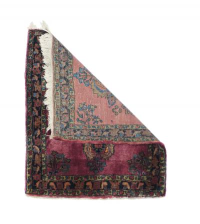 Antique Sarouk Rug 20 x 25