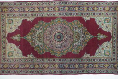 Antique Sivas Rug 3 9 x 7 0 