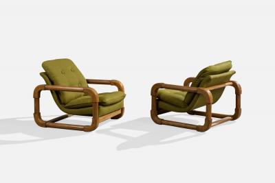 Argentine Designer Lounge Chairs with Oak and Fabric Argentina 1970s