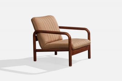 Argentine Designer Lounge Chairs with Oak and Fabric Argentina 1970s
