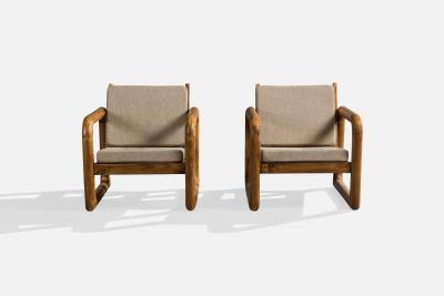 Argentine Designer Lounge Chairs with Pine and Fabric Argentina 1970s