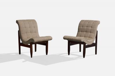 Argentine Designer Lounge Chairs with Wood and Fabric Argentina 1950s