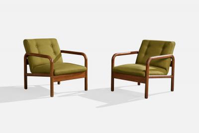 Argentine Designer Lounge Chairs with Wood and Fabric Argentina 1970s