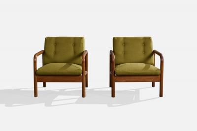 Argentine Designer Lounge Chairs with Wood and Fabric Argentina 1970s