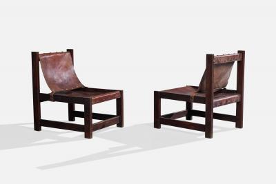 Argentine Designer Lounge Chairs with Wood and Leather Argentina 1970s
