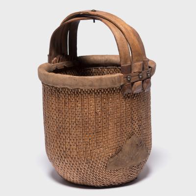 Bent Handle Fishermans Basket