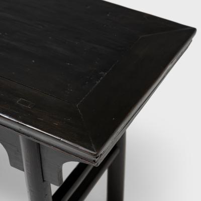 Black Lacquer Wine Table