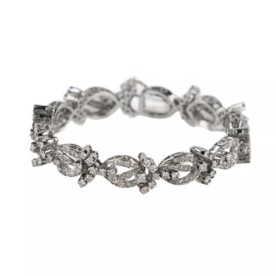 Bracelet In 18 Karat White Gold With Diamond Floral Links 21st Century