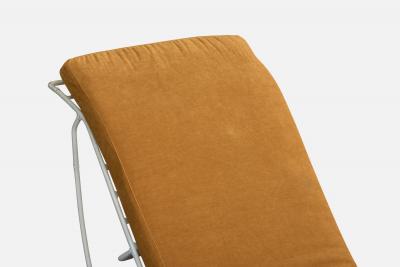 Brazilian Designer Chaise Longue with Iron and Velvet Brazil 1970s