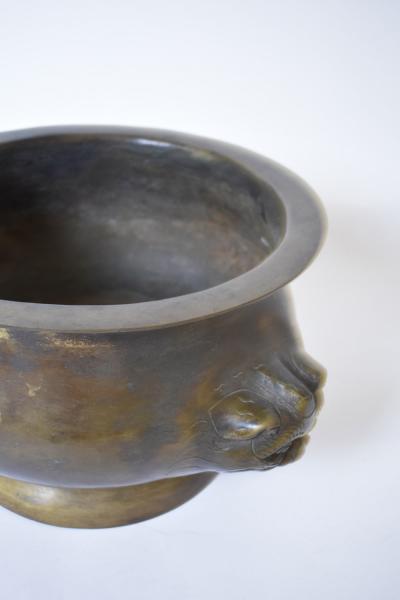 Bronze cup with animals figures handles XIXth c 