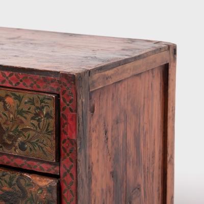 Chest of Dragon Drawers