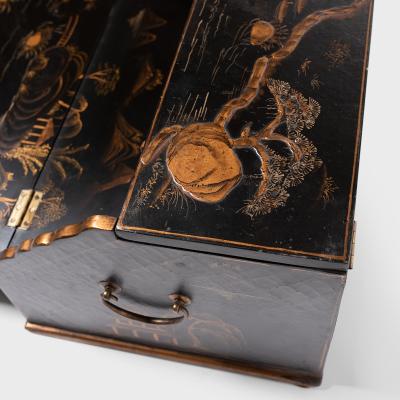 Chinoiserie Gilt Lacquer Table Secretaire