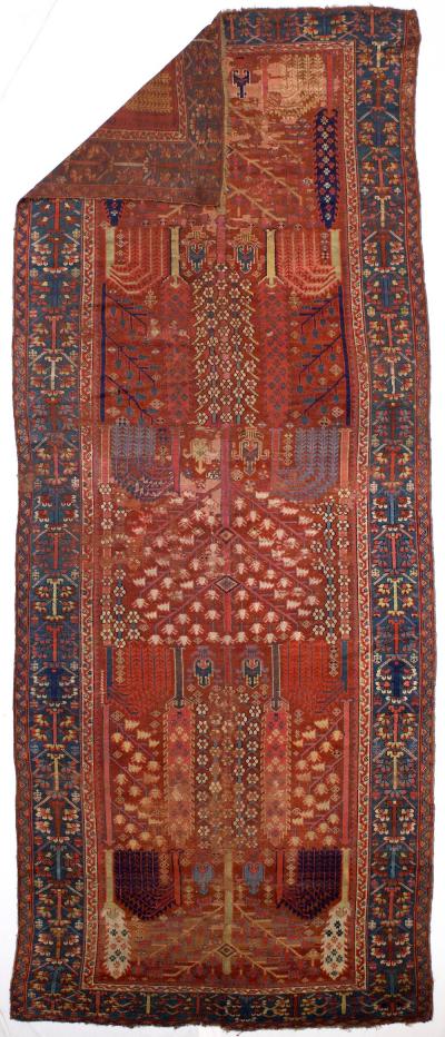 Early Antique Persian Bakhshayesh Long Rug 5 8 x 14 6 