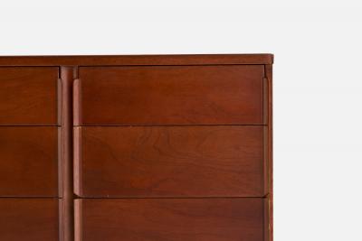 Edward Wormley Chest of Drawers in Mahogany USA 1950s