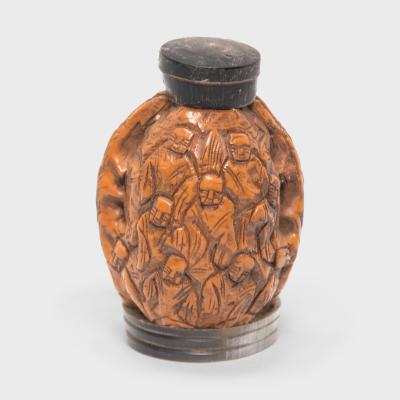 Eighteen Luohan Walnut Shell Snuff Bottle