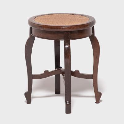 En Pointe Oval Woven Top Stool